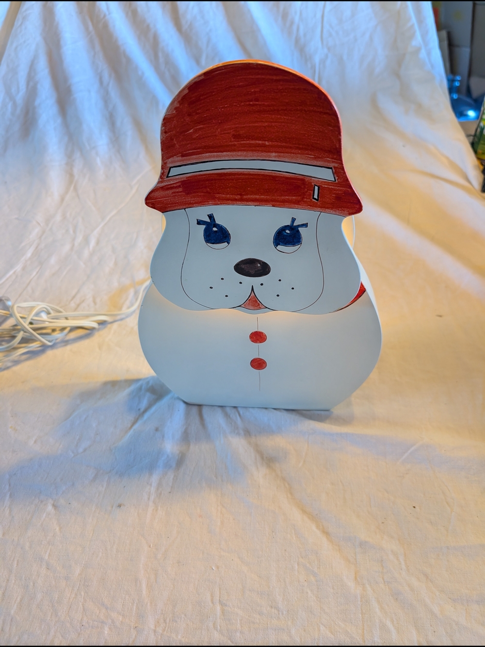 2/60$ Vintage White and Red Dog night light